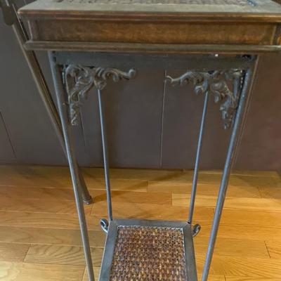 Small plant stand