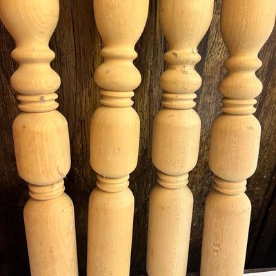 Lot 286 4 matching spindles