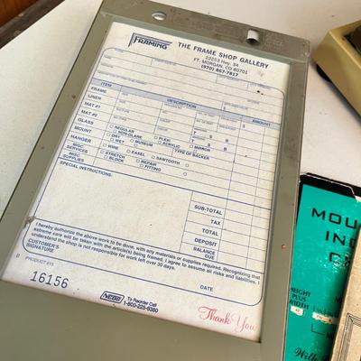 Lot 287 Credit card processer & reciept pad