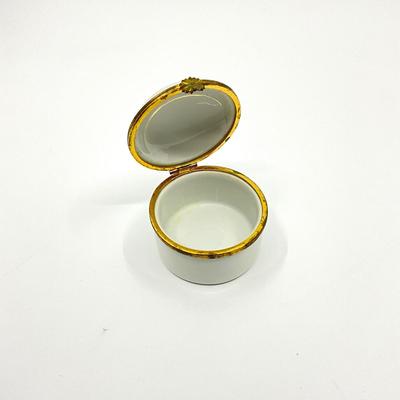 Sale Photo Thumbnail #588: Signed by S.A.
Measurements;
2" in diameter, 1.5" in height