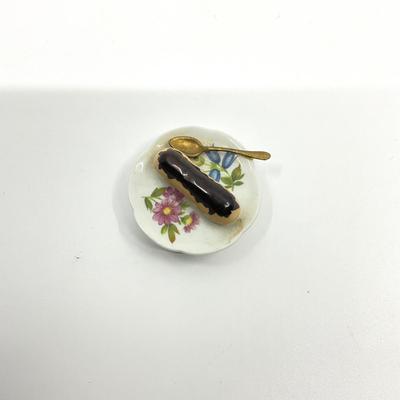 Sale Photo Thumbnail #615: Measurements:
1.5" Diameter, 1" Height