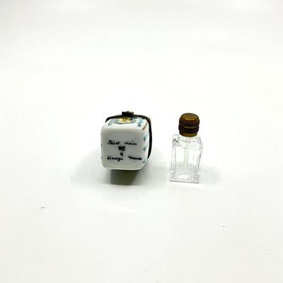 Sale Photo Thumbnail #644: measurements:
2" in height, 1" in width