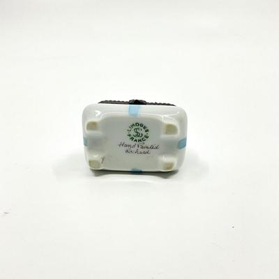 Sale Photo Thumbnail #656: Measurements:
1.25" in width, 1" in depth, 1" in height