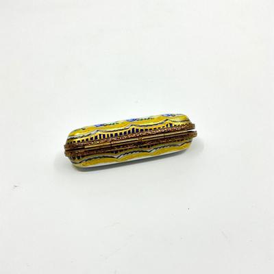 Sale Photo Thumbnail #689: Measurements:
2.5" in length
