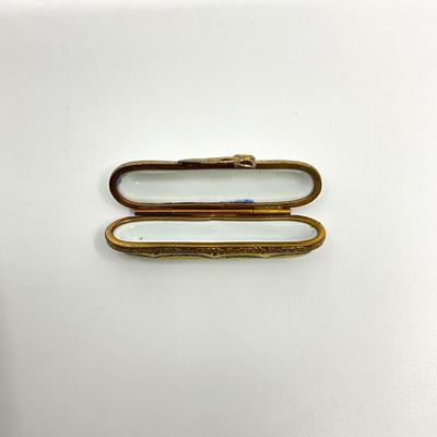 Sale Photo Thumbnail #691: Measurements:
2.5" in length