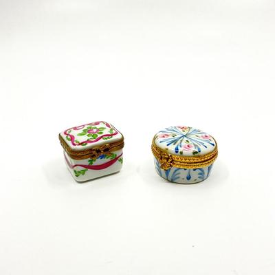 Sale Photo Thumbnail #711: measurements:
0.75" in width, 0.75" in depth, 0.75" in height