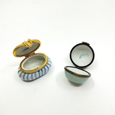 Sale Photo Thumbnail #719: Measurements:
Biggest box is measuring 1.75" in width, 1" in depth, 1' in height