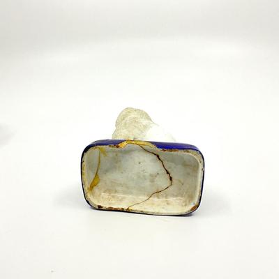 Sale Photo Thumbnail #769: Dog is cracked/broken has been repaired on bottom
Measurements;
5" in height, 3.5" in width, 2.5" in depth