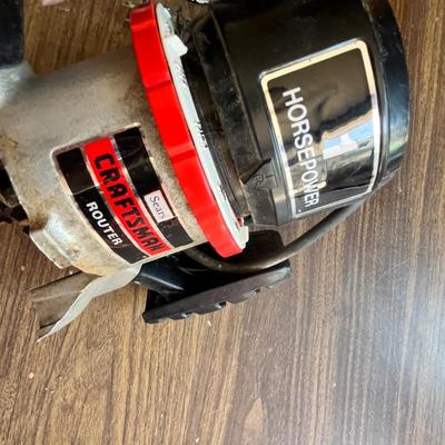 Lot 305 Craftsman Router
