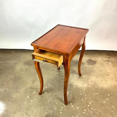 Sale Photo Thumbnail #779: Painted to look like mahogany 
Measurements;
15.5" in width, 22" in depth, 27" in height