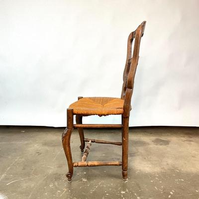 Sale Photo Thumbnail #796: One chair has loose piece on seat, same chair has crack on back, see pictures
Measurements:
39" in height, 19" in width, 19" in depth
Over all good condition