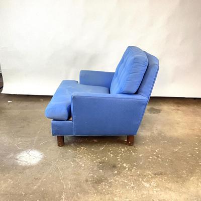 Sale Photo Thumbnail #807: Material needs to be cleaned, stains on seat back, black marks on side and back, feet have scratches. But super comfortable!
See pictures
Measurements:
28" in height, 26" in width, 34" in depth
