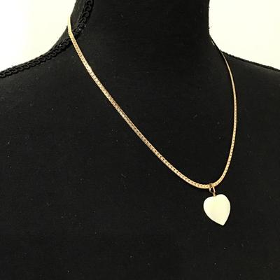 Vintage gold tone chain & Mother of pearl Heart pendant