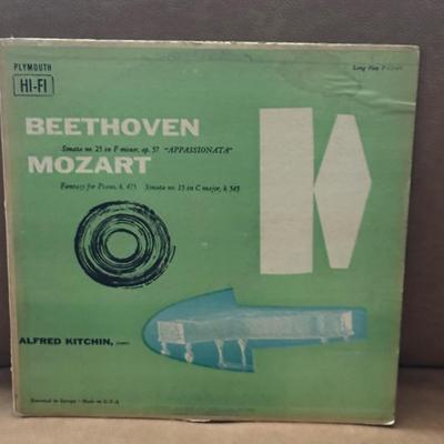 Lot 191F: Vinyl Record Collection
