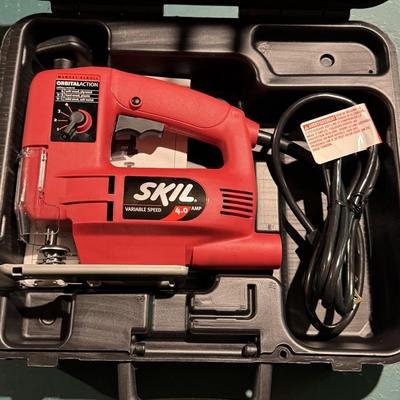 Lot 213B: Skil Saw 4470 w/ Case