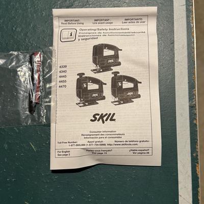 Lot 213B: Skil Saw 4470 w/ Case