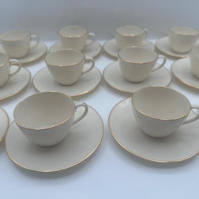 Sale Photo Thumbnail #338: Lenox 12 saucers and 12 teacups