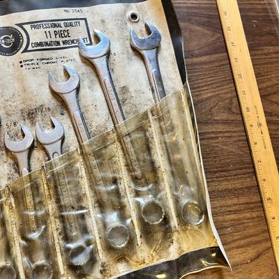 Lot 310 Socket set & wrenches