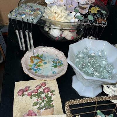 Sale Photo Thumbnail #82: Large glass bowl, metal flowers, mirrors, hummingbird magnets in metal basket, milk glass pedestal bowl, pretty dish, small windchimes and cross ornaments