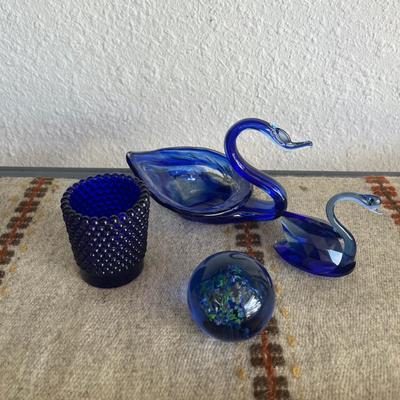 Sale Photo Thumbnail #117: Blown glass swan, crystal swan, paper weight, and toothpick holder