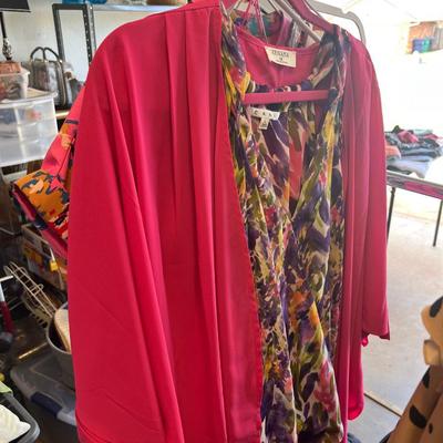 Sale Photo Thumbnail #179: Mostly blouses size large and XL