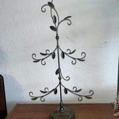 Sale Photo Thumbnail #230: Adjustable metal ornament tree