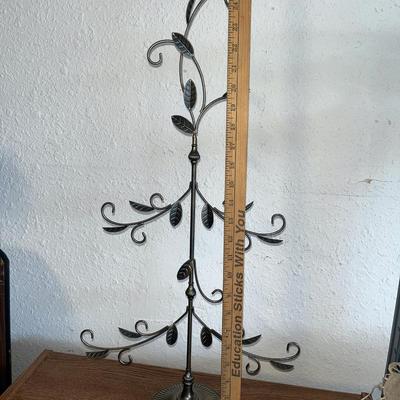 Sale Photo Thumbnail #231: Adjustable metal ornament tree