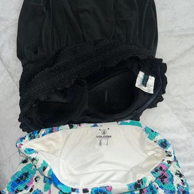 Sale Photo Thumbnail #256: Black top with printed bottoms size medium