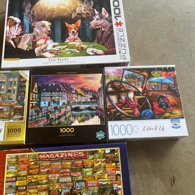 Sale Photo Thumbnail #277: All 1000 pieces