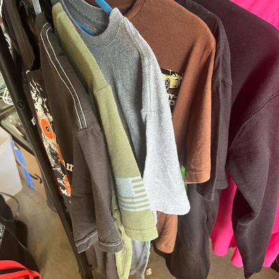 Sale Photo Thumbnail #324: Mostly adult medium