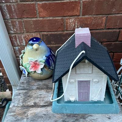 Sale Photo Thumbnail #428: House shaped bird feeder with bird statue