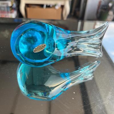 Sale Photo Thumbnail #500: Glass bird figurine
