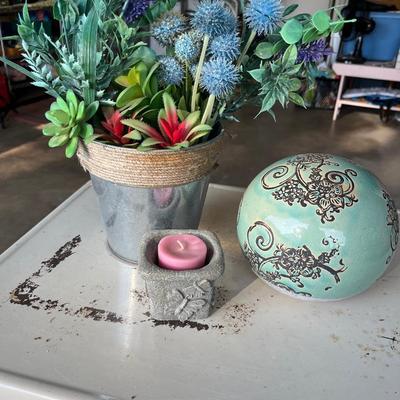 Sale Photo Thumbnail #540: Floral arrangement, decorative ball and candle holder