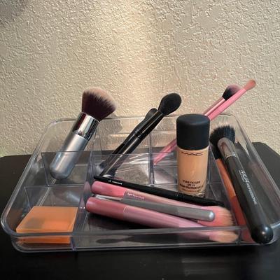 Sale Photo Thumbnail #587: Clear organizer tray with makeup brushes and MAC foundation