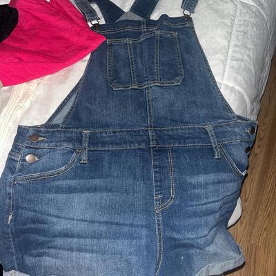 Sale Photo Thumbnail #612: Overall jean shorts, couple of tops, few pairs of leggings, and several skirts - almost all size large and XL