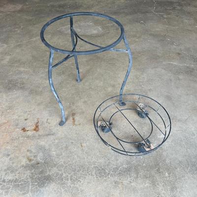 Sale Photo Thumbnail #664: Iron plant stand and metal plant dolly