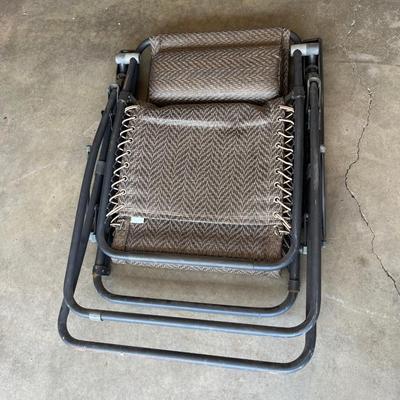 Sale Photo Thumbnail #668: Lounge chair, great condition