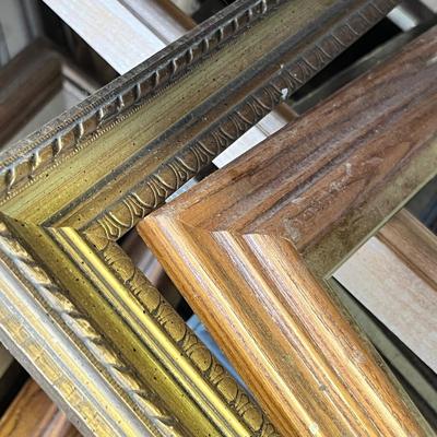 Lot 322 Bin #2 Frames