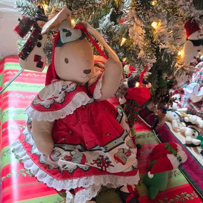 Whimsical Holiday Décor Lot – Snow flocked 4' Tree, Santa & Mrs. Dolls, Stockings & MUCH More!