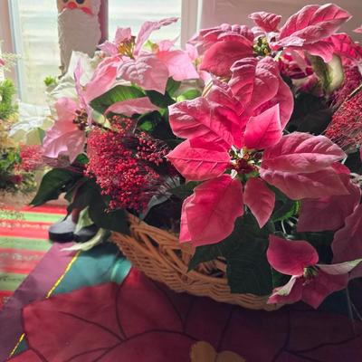 Holiday Cheer Décor Lot – Small Tree adorned with bows and more, Faux Poinsettias, Santa & More! Light up JOY