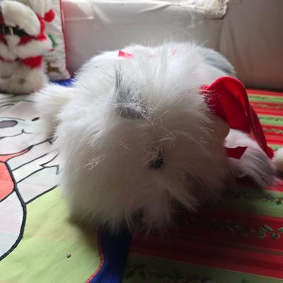 Mostly Dog-Themed Holiday Décor Lot – Pillows, Stockings, Blankets & More!