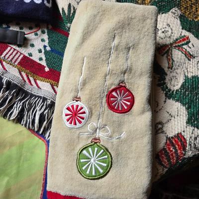Mostly Dog-Themed Holiday Décor Lot – Pillows, Stockings, Blankets & More!