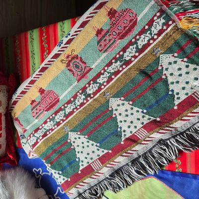 Mostly Dog-Themed Holiday Décor Lot – Pillows, Stockings, Blankets & More!
