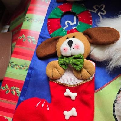 Mostly Dog-Themed Holiday Décor Lot – Pillows, Stockings, Blankets & More!