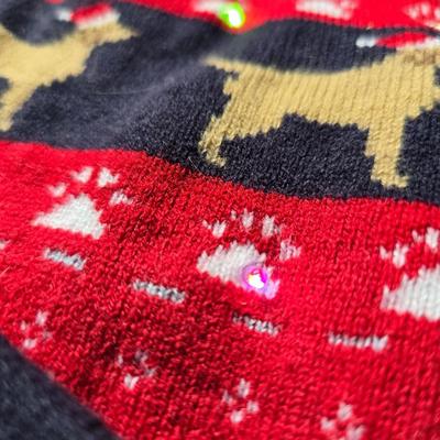Mostly Dog-Themed Holiday Décor Lot – Pillows, Stockings, Blankets & More!