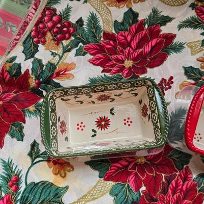 Holiday Flatware & Bakeware Set – Tree-Handled flatware - Utensils, Dishes & Decor