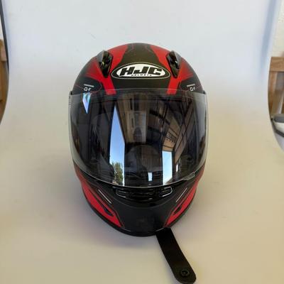 Sale Photo Thumbnail #84: Youth size LG in good condition with working visor.