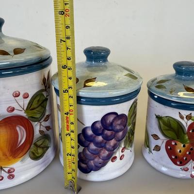 Sale Photo Thumbnail #95: Fruit-themed designs with lids: apple/pear, grapes, strawberries. No chips.