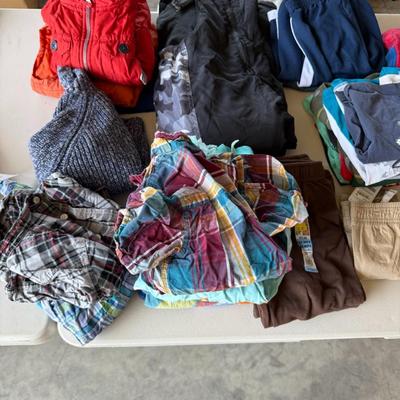 Sale Photo Thumbnail #113: Boy's clothing Lot (Size 2t-6)
