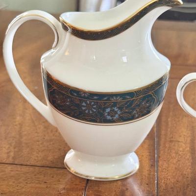 Sale Photo Thumbnail #75: Royal Doulton Carlyle pattern creamer and sugar container. Dimensions: Creamer 5”w x 3”d  Sugar 6.5”w x 4”d. In very good/excellent condition.